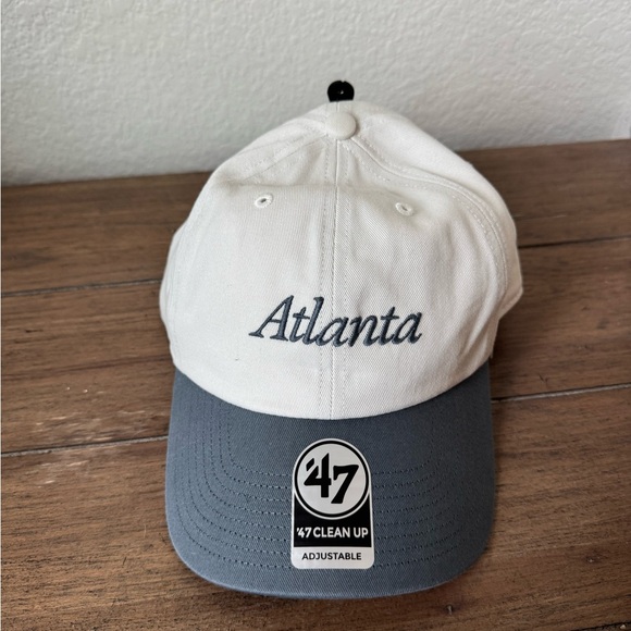 Genuine Merchandise Other - Genuine Merchandise Two-Tone Baseball Cap - Cream & Gray